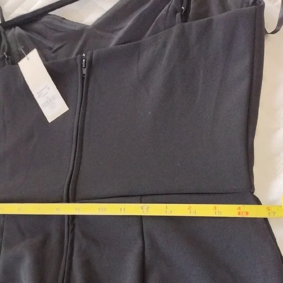 Francesca's Angie Sweetheart Strappy Jumpsuit. Size XL - Picture 10 of 12